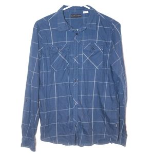 2/$40 🏷 Silver Jeans Teen Dress Shirt